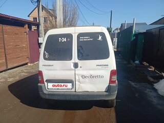 2010 Peugeot Partner II, белый, 230000 рублей, вид 3