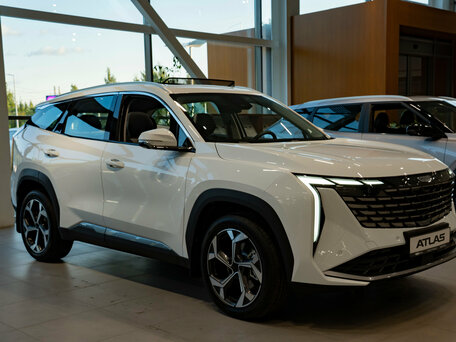 Geely Atlas II