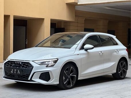 Audi A3 IV (8Y)