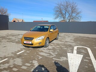 2009 Kia Ceed I, жёлтый, 750000 рублей, вид 3