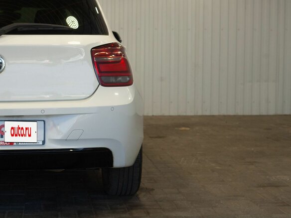 2012 BMW 1 серии 118i II (F20/F21), белый, 1295000 рублей - вид 13