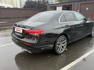 2021 Mercedes-Benz E-Класс 220 d V (W213, S213, C238) Рестайлинг, чёрный, 5050000 рублей, вид 5