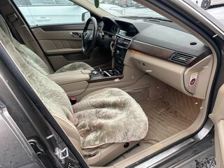 2009 Mercedes-Benz E-Класс 350 IV (W212, S212, C207), серый, 1250000 рублей, вид 5