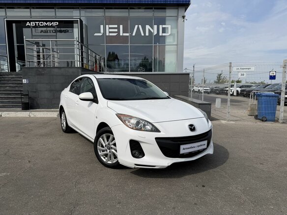 2013 Mazda 3 II (BL) Рестайлинг, белый - вид 2
