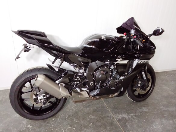 2024 Yamaha YZF-R1, чёрный, 2049000 рублей - вид 5