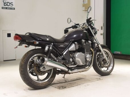 2000 Kawasaki ZR 1100 Zephyr, чёрный, 898000 рублей, вид 5