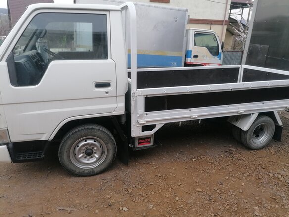 1996 Toyota Dyna, белый, 1050000 рублей - вид 5