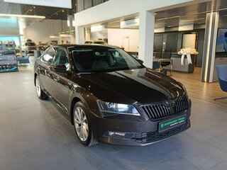 Skoda Superb III