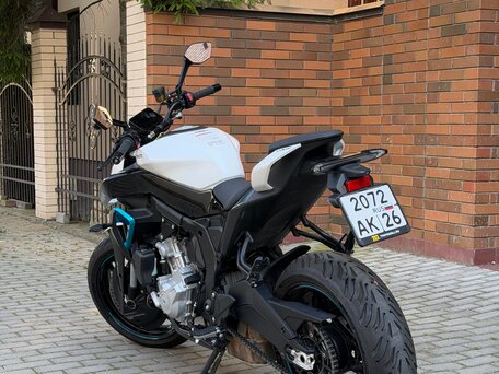 2025 CFMoto 675NK, белый, 670000 рублей, вид 2