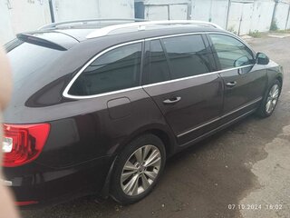 2015 Skoda Superb II Рестайлинг, коричневый, 1499999 рублей, вид 3