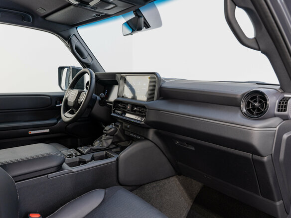 2026 Toyota Land Cruiser Prado 250 Series, серый - вид 10