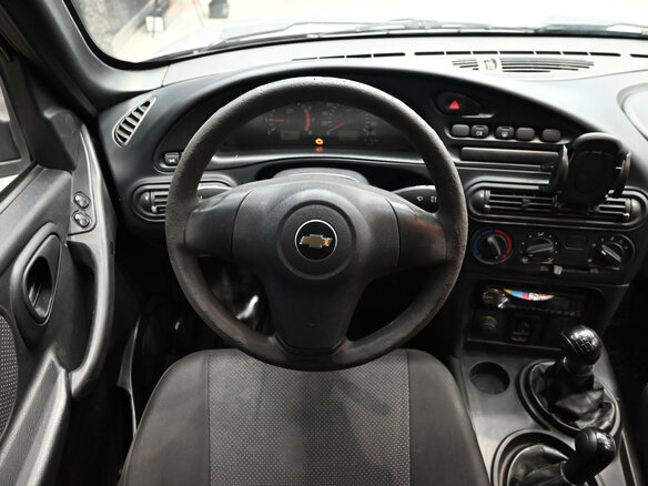 2011 Chevrolet Niva I Рестайлинг, серебристый - вид 12