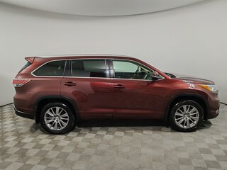 2015 Toyota Highlander III (XU50), красный, 3150000 рублей, вид 4
