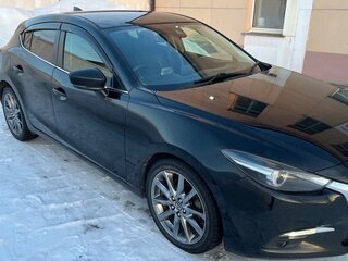 2018 Mazda Axela III Рестайлинг, чёрный, 1300000 рублей, вид 3