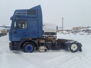2000 MAN 19, синий, 1400000 рублей, вид 1