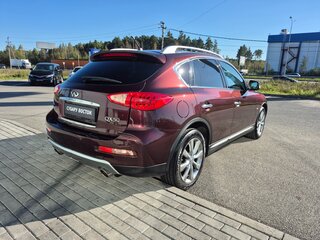 2017 Infiniti QX50 I Рестайлинг, красный, 2300000 рублей, вид 5