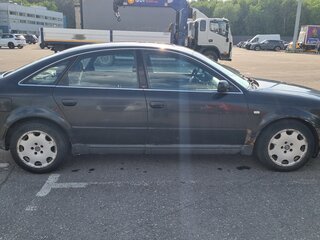 1998 Audi A6 II (C5), чёрный, 270000 рублей, вид 4