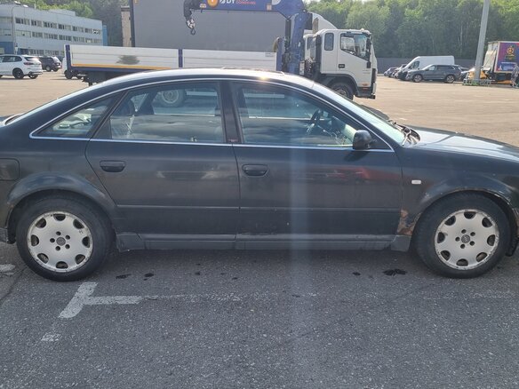 1998 Audi A6 II (C5), чёрный, 270000 рублей - вид 3