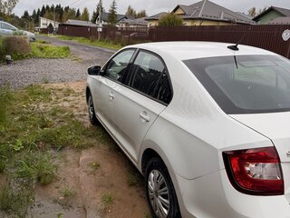 2018 Skoda Rapid I Рестайлинг, белый, 660000 рублей, вид 5