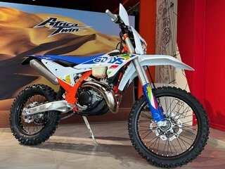 2026 KTM 300 EXC, белый, 1450000 рублей, вид 5