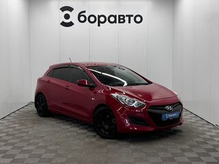 2012 Hyundai i30 II, красный, 825000 рублей, вид 1