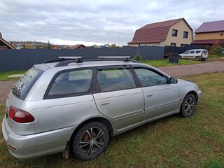 2000 Toyota Caldina II Рестайлинг, серебристый, 470000 рублей, вид 5