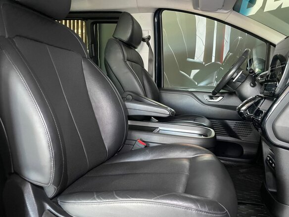 2021 Hyundai Staria I, синий, 4393000 рублей - вид 6