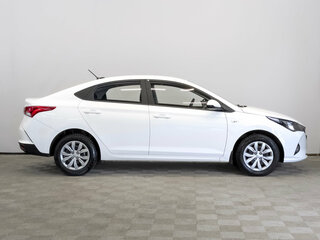 2022 Hyundai Solaris II Рестайлинг, белый, 1395000 рублей, вид 4