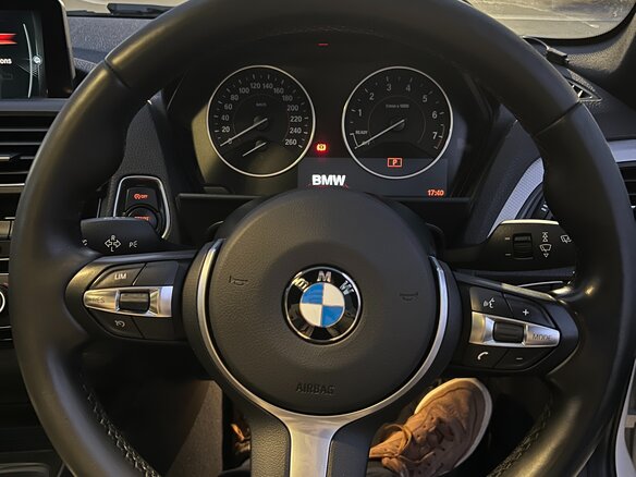 2015 BMW 1 серии 118i II (F20/F21) Рестайлинг, белый, 1499000 рублей - вид 8