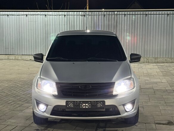 2016 Lada (ВАЗ) Granta I, серебристый, 500000 рублей - вид 3