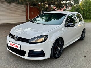 2011 Volkswagen Golf R VI, белый, 2100000 рублей, вид 2