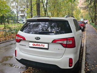 2013 Kia Sorento II Рестайлинг, белый, 1770000 рублей, вид 4
