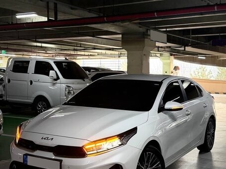Kia K3 III (BL7)