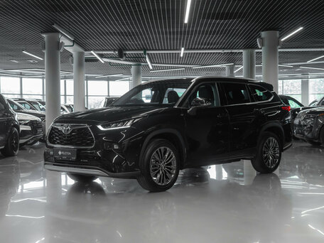 Toyota Highlander IV (XU70)