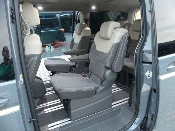 2025 Volkswagen Multivan Long T7, серый, 10490000 рублей - вид 15