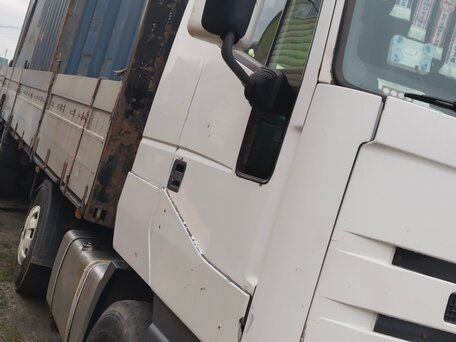 2001 Iveco EuroStar, белый, 550000 рублей, вид 3