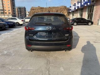 2025 Mazda CX-5 II Рестайлинг, серый, 2600000 рублей, вид 5