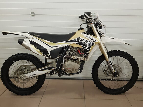 2021 BSE Z3, белый, 145000 рублей - вид 1