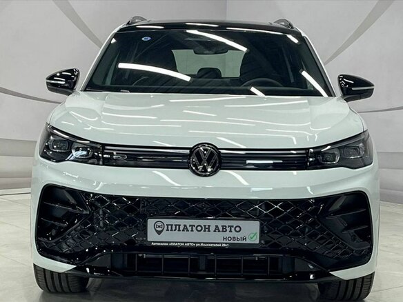 2026 Volkswagen Tiguan L Pro III (China Market), белый, 4650000 рублей - вид 1