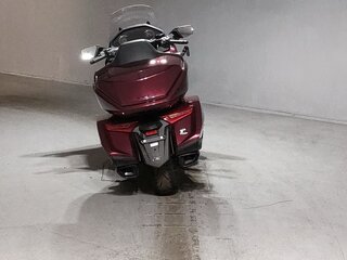 2025 Honda GL 1800 Gold Wing, красный, 4530000 рублей, вид 4