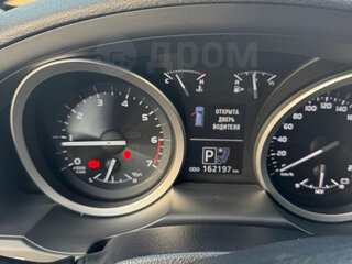 2013 Toyota Land Cruiser 200 Series Рестайлинг 1, чёрный, 5300000 рублей, вид 5