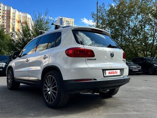 2012 Volkswagen Tiguan I Рестайлинг, белый, 1750000 рублей, вид 5
