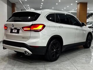 2021 BMW X1 Long 20Li sDrive II (F48) Рестайлинг, белый, 2700000 рублей, вид 3