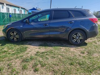 2014 Kia Ceed II, серый, 700000 рублей, вид 3