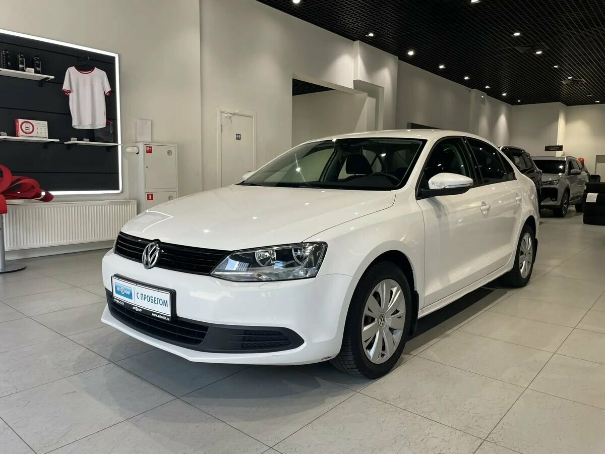 Открыть фотографии: Volkswagen Jetta VI