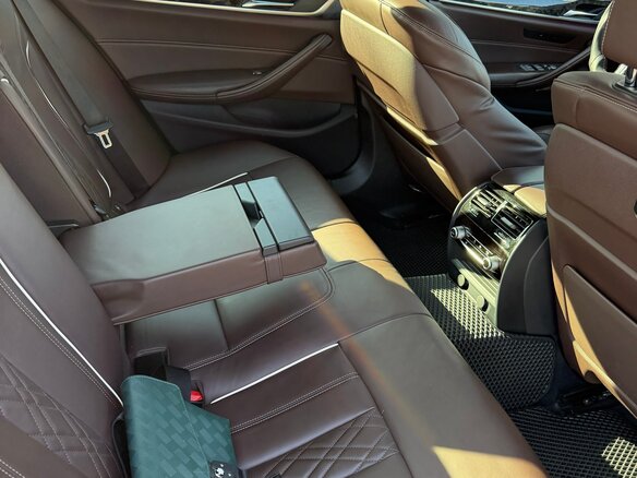 2019 BMW 5 серии 520d xDrive VII (G30/G31/G38), белый, 4750000 рублей - вид 22