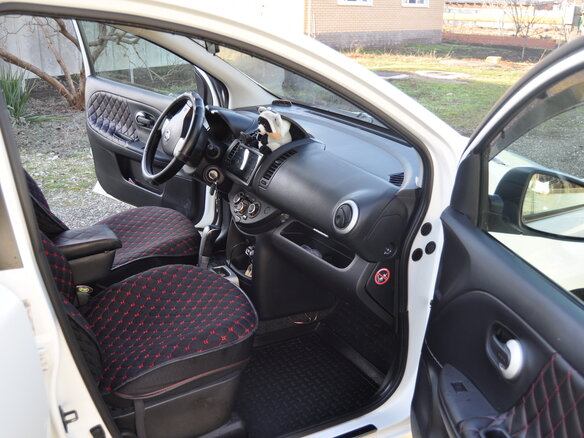 2013 Nissan Note I Рестайлинг, белый, 950000 рублей - вид 12