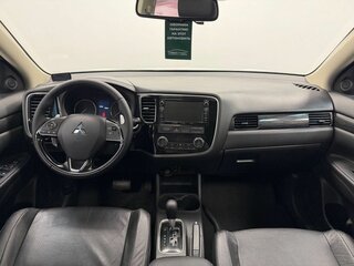 2015 Mitsubishi Outlander III Рестайлинг 2, белый, 2750000 рублей, вид 4