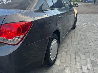 2010 Chevrolet Cruze I, серый, 500000 рублей, вид 4