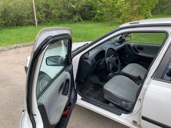 1995 Nissan Sunny N14, белый, 290000 рублей - вид 5